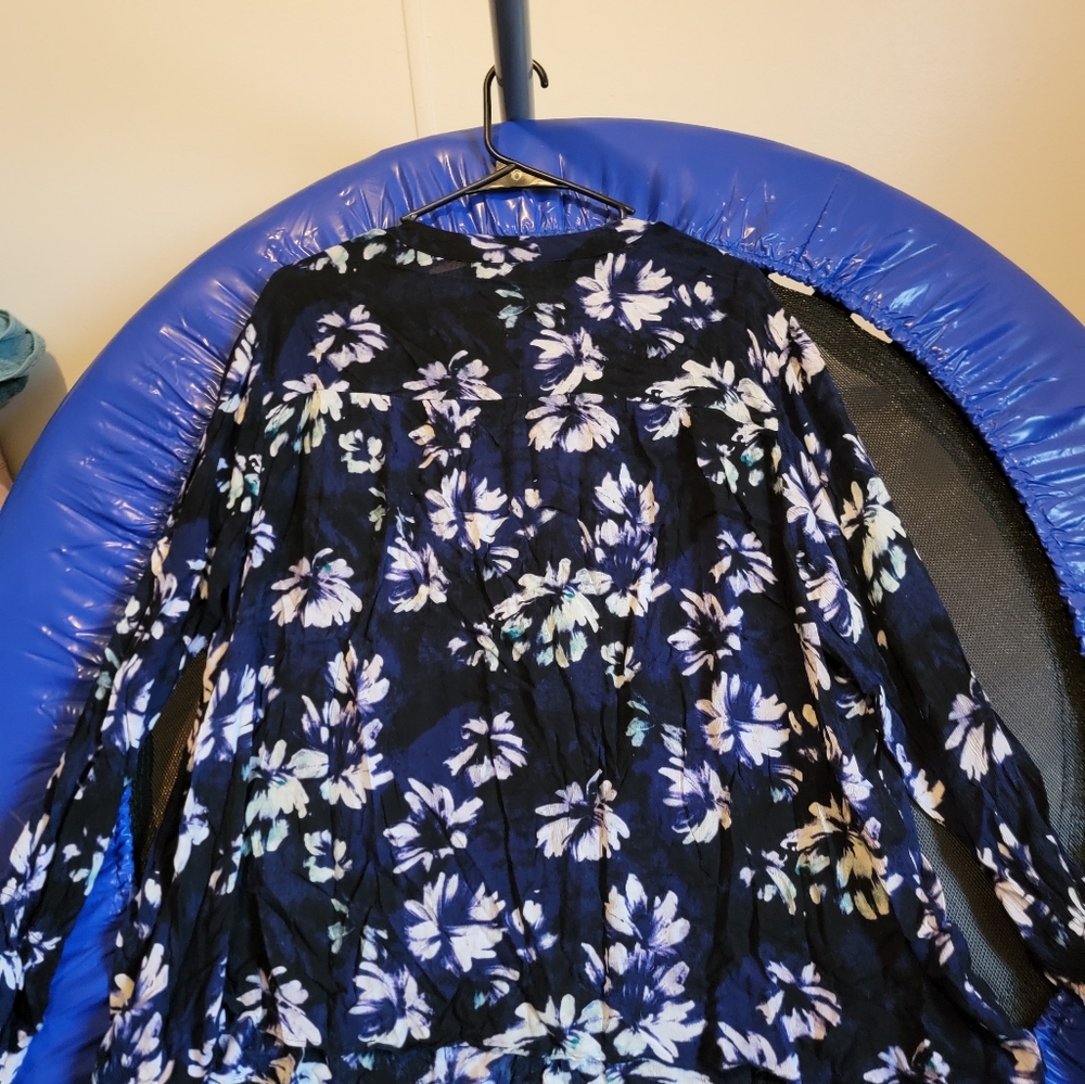 Blouse - Picture 3 of 3